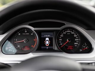 Audi A6 S-line 2.7 140kW