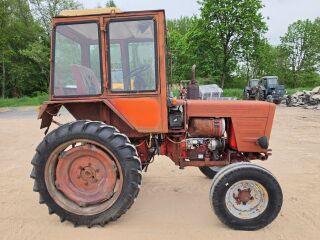 TRAKTOR T-25A