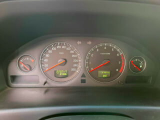 Volvo V70 2.4 103kW