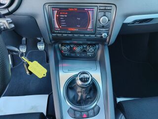 Audi TT S-Line Quattro 2.0 R4 TDI 125кВ