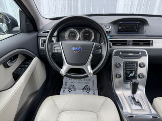 Volvo V70 Facelift Momentum 2.0 R5 D3 120kW