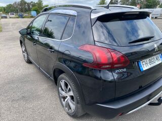 Peugeot 2008 Limited edision 1.2 81kW
