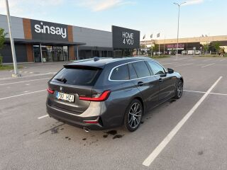 BMW 320 Luxury line 2.0 R4 140kW