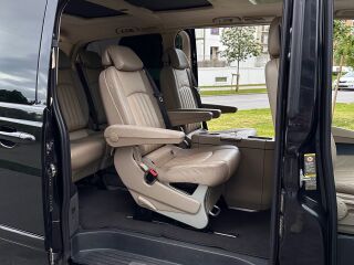 Mercedes-Benz Viano AMBIENTE BLACK EDITION LONG 3.0 V6 165kW