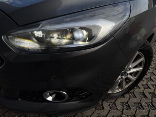 Ford S-MAX Titanium 2.0 110kW