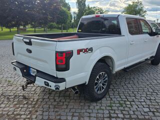 Ford F-150 XLT 5.0 V8 295кВ