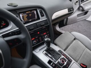Audi A6 Limousine Quattro Facelift 3.0 V6 TDI 176кВ