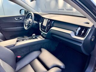 Volvo XC60 AWD Inscription Recharge T6 LONG RANGE MY2023 2.0 T6 186kW