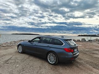 BMW 320 Luxury 2.0 135kW