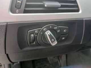 BMW 320 XDrive 2.0 R4 135kW