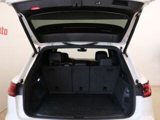 Volkswagen Touareg R-Line 4motion 3.0 210kW