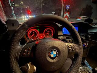 BMW 330 3.0 I6 N57 180kW