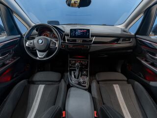 BMW 220 d xDrive Active Tourer Sport Line 2.0 140кВ