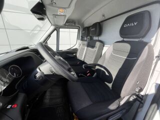 Iveco Daily 70C18H IGLOOCAR Furgoon 3.0 129kW