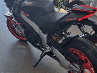 Aprilia RSV4 159kW