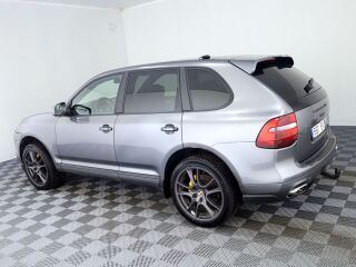 Porsche Cayenne Platinum Facelift ATM 3.0 TDI 176kW