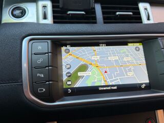 Land Rover Range Rover Evoque BLACK Pack 2.0 110kW