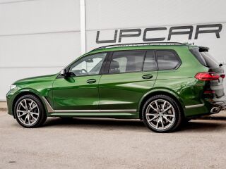 BMW X7 M50 Individual 4.4 V8 390kW