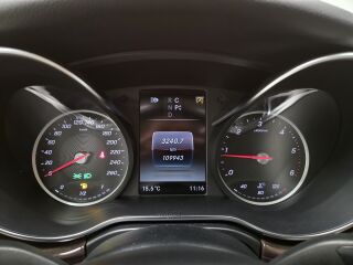 Mercedes-Benz V 300 Avantgarde LONG 4Matic 2.0 176kW