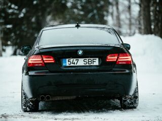 BMW 325 Individual M-pakett 3.0 150kW