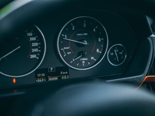 BMW 318 2.0 105кВ
