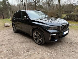 BMW X5 M50 M50i 4.4 V8 390kW