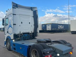 Mercedes-Benz Actros 1845LS 13.0 330kW
