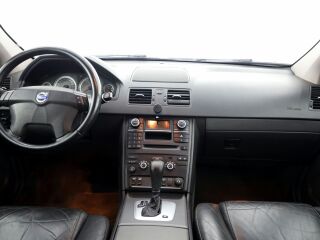 Volvo XC90 Summum Facelift ATM 2.4 D5 136kW