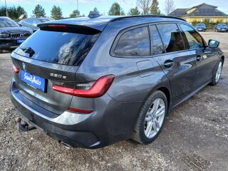 BMW 330 M-Pakett 2.0 R4 215kW
