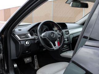 Mercedes-Benz E 350 AMG E63 3.0 170kW