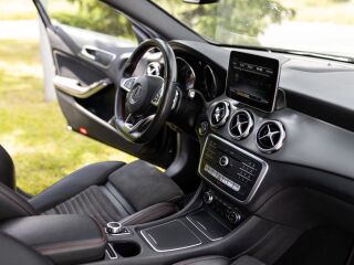 Mercedes-Benz GLA 180 Facelift 1.6 90kW