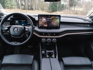Skoda Superb L&K 4x4 2.0 TDI 142kW