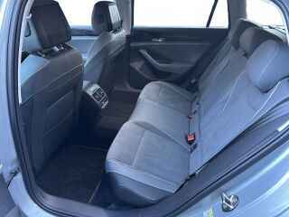 Volkswagen Passat Business 1.5 eTSI 110kW