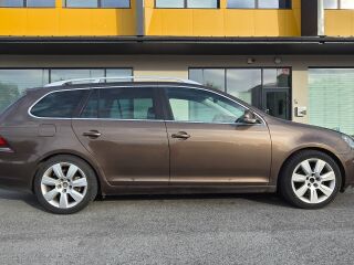 Volkswagen Golf 1.6 77kW