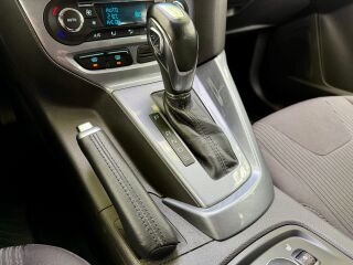 Ford Focus Turnier Titanium 1.6 Ti-VCT 92кВ