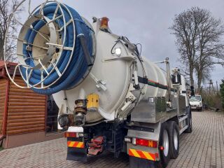 Scania P420 6x2x4 309kW