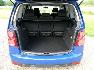 Volkswagen Touran 1.6 75кВ