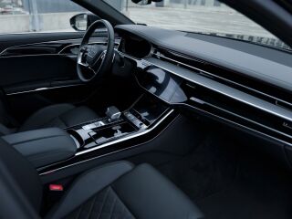 Audi A8 60 e-tron Quattro 3.0 V6 250 kW/60 kW TFSI OVC-HEV 250kW