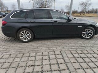 BMW 530 Luxury xDrive 3.0 190kW
