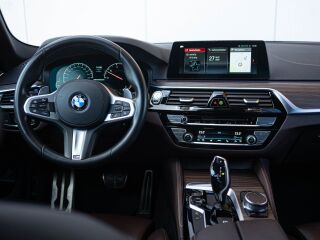 BMW M550 xDrive M-Sportpakett 3.0 294kW