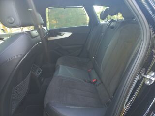 Audi A4 S-Line Quattro 2.0 140kW