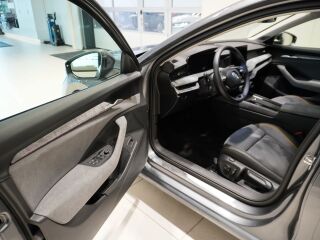 Skoda Superb SELECTION COMBI 4X4 2.0 TDI 142kW