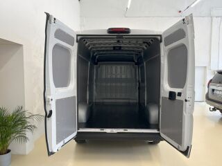 Toyota Proace Max Professional Plus 103kW