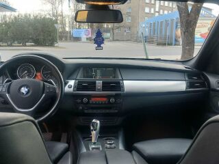BMW X5 3.0 225кВ