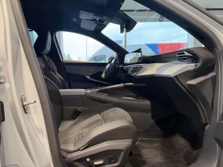 Peugeot 5008 GT Exclusive Hybrid 145 e-DCS6 100kW