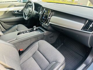 Volvo V90 Momentum 2.0 B4, AWD, Pro KERS Mild Hybrid 145kW