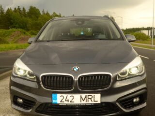 BMW 220 2.0 140kW