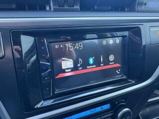 Toyota Auris 1.6 97kW