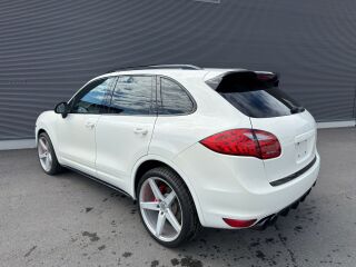 Porsche Cayenne S 4.8 V8 296кВ