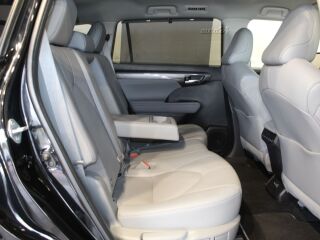 Toyota Highlander Executive AWD 2.5 140kW